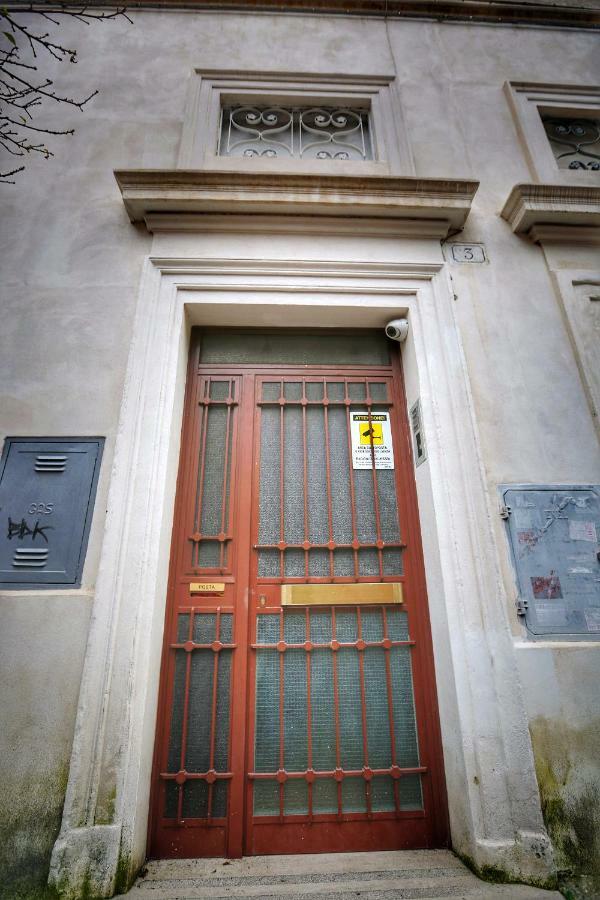 Gordon'S Apartment Roma Exterior foto